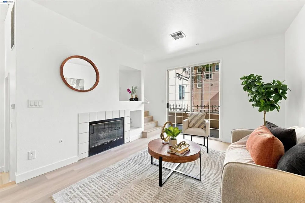 450 Cascadita Ter Milpitas, CA 95035