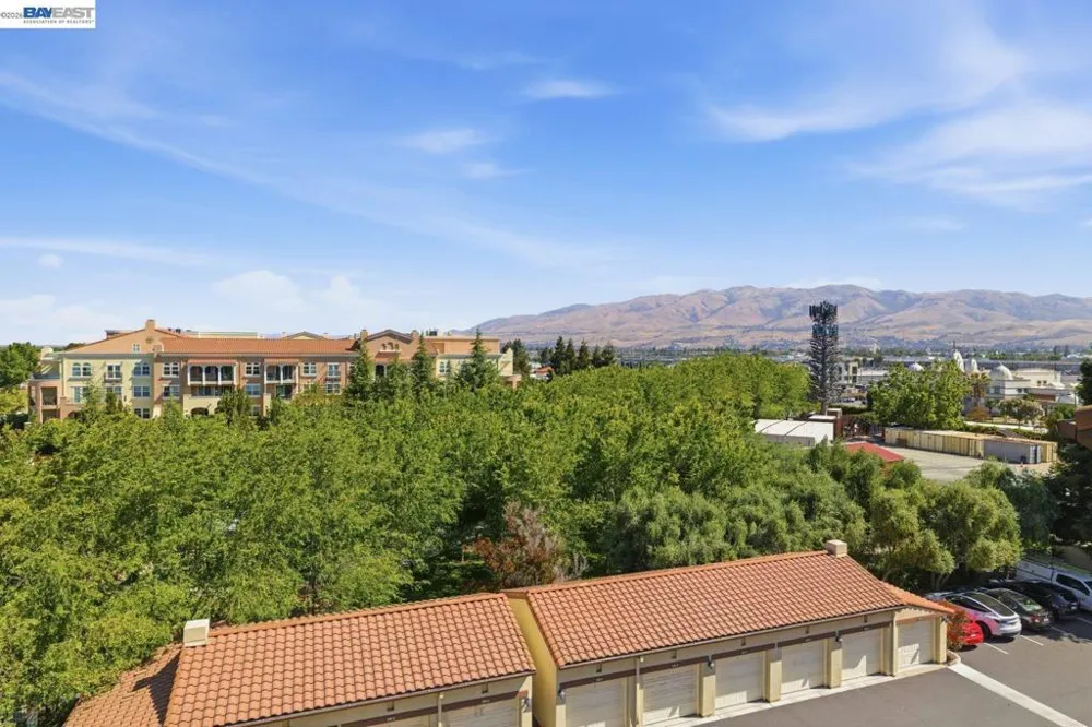 800 S Abel Street #519 Milpitas, CA 95035