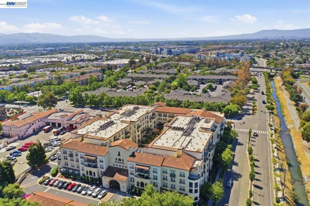 800 S Abel Street #519 Milpitas, CA 95035
