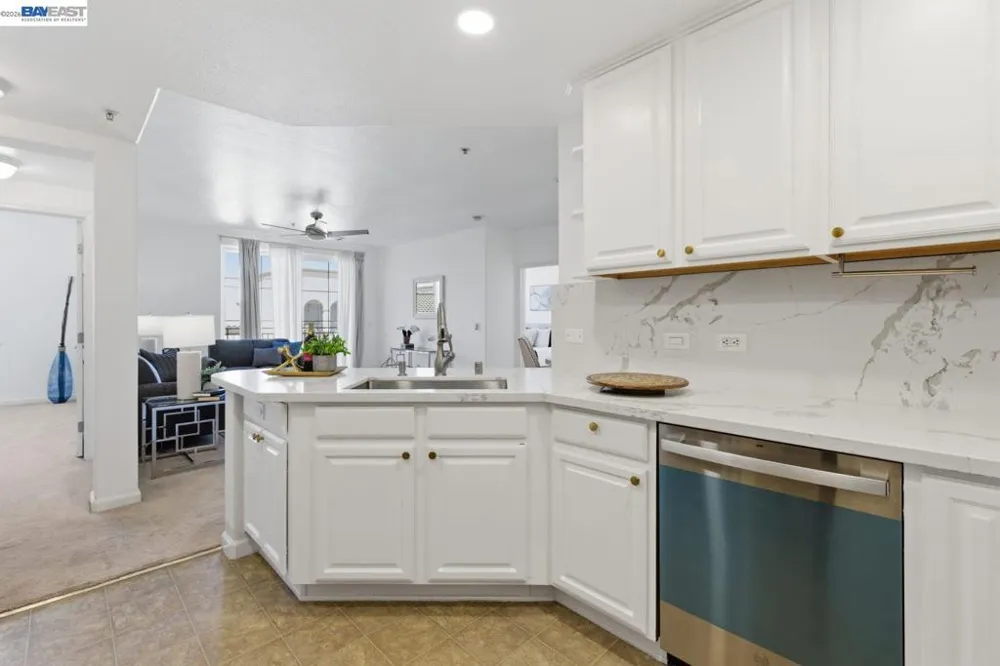 800 S Abel Street #519 Milpitas, CA 95035