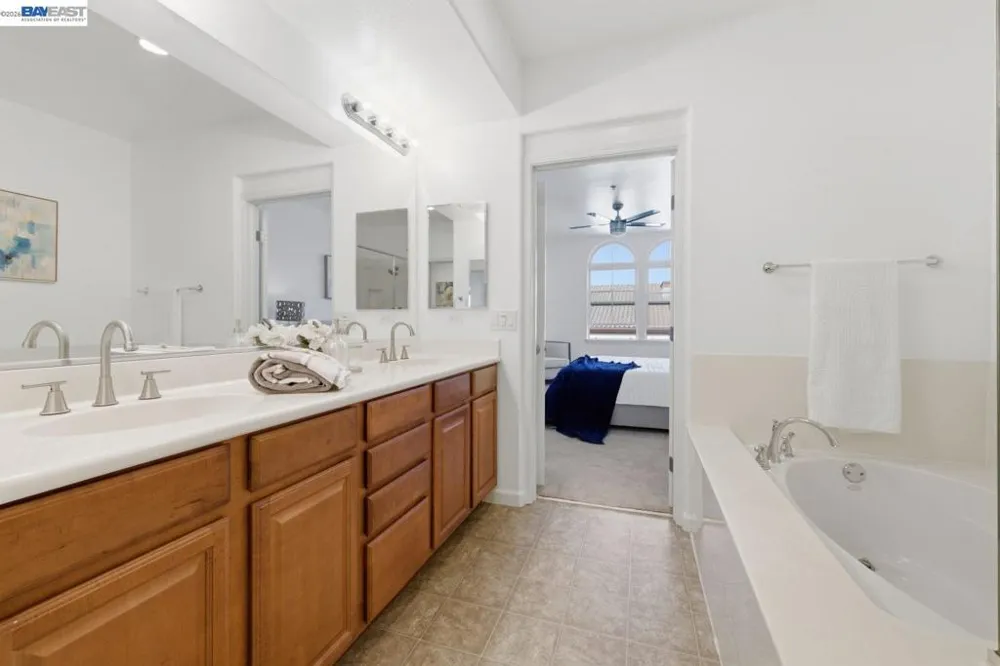800 S Abel Street #519 Milpitas, CA 95035