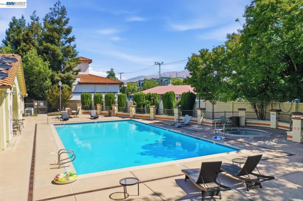800 S Abel Street #519 Milpitas, CA 95035