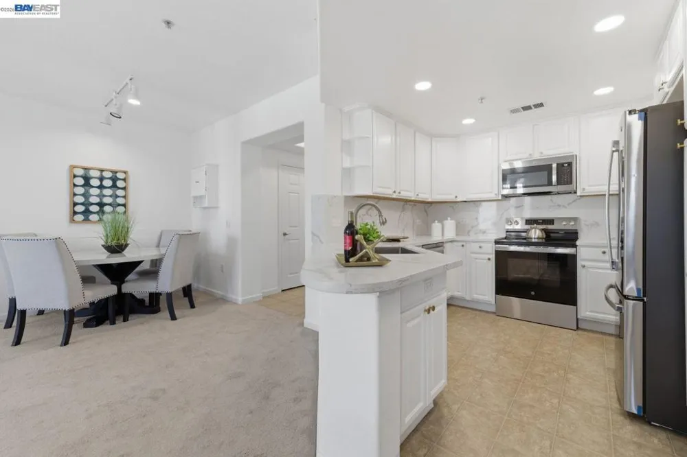 800 S Abel Street #519 Milpitas, CA 95035