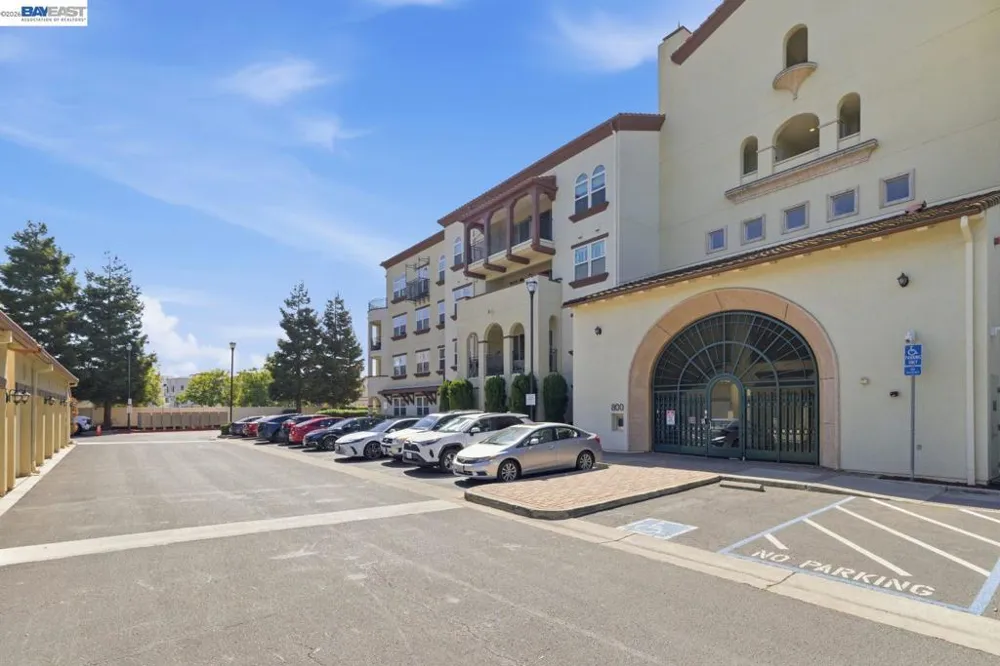 800 S Abel Street #519 Milpitas, CA 95035