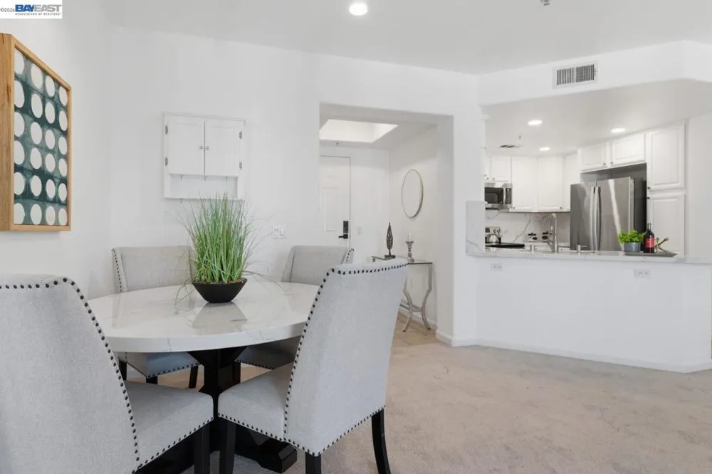 800 S Abel Street #519 Milpitas, CA 95035