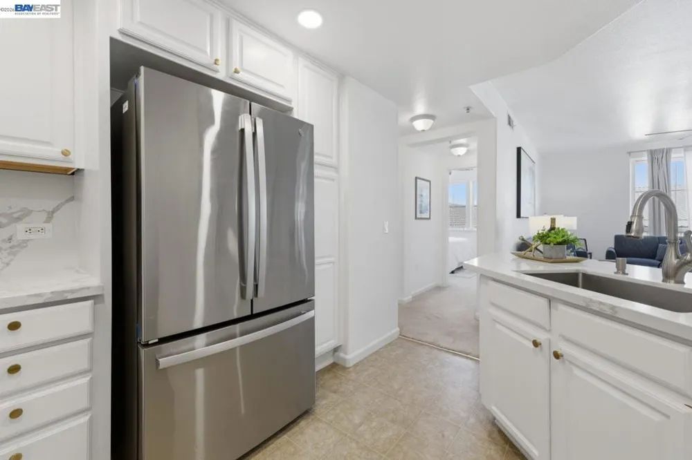 800 S Abel Street #519 Milpitas, CA 95035