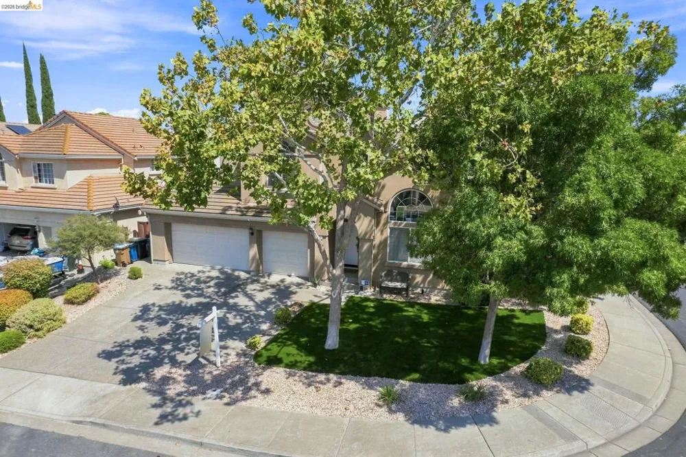 1937 Paradise Peak Ct Antioch, CA 94531