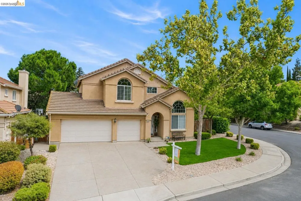 1937 Paradise Peak Ct Antioch, CA 94531