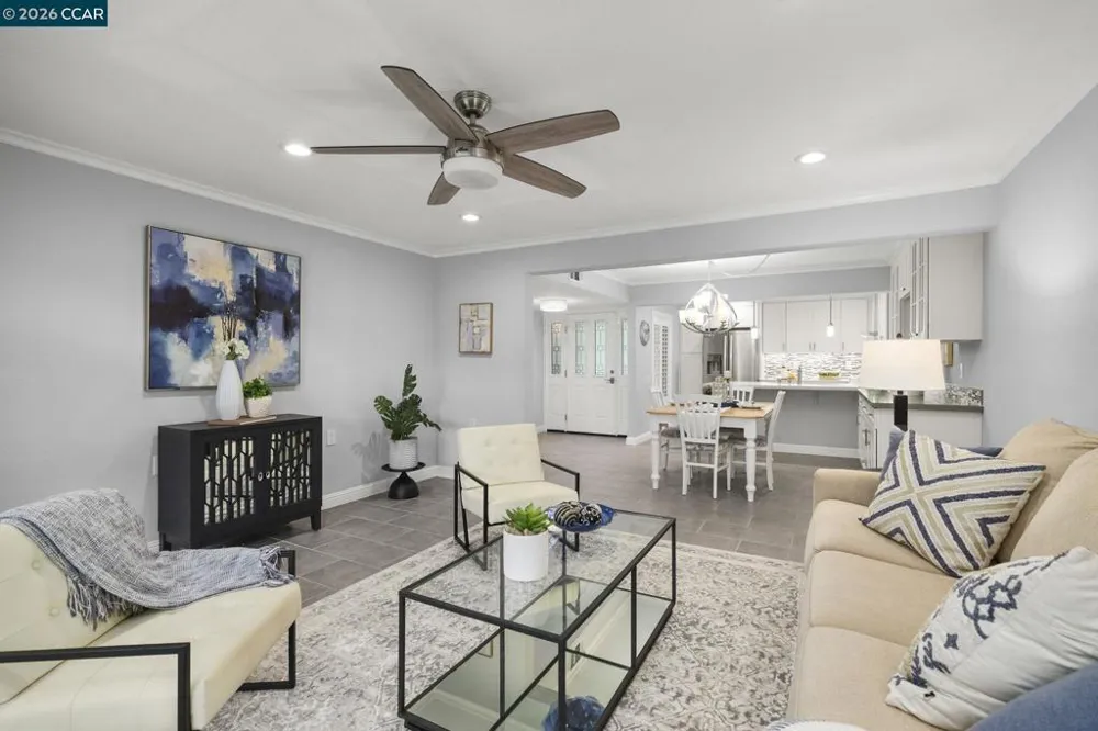 1100 Singingwood #8 Walnut Creek, CA 94595