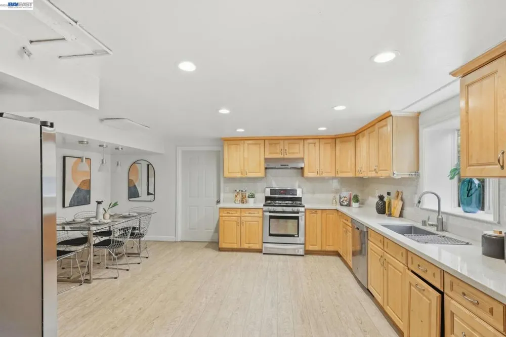 147 San Benito Ave San Bruno, CA 94066