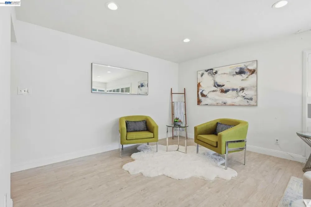 147 San Benito Ave San Bruno, CA 94066
