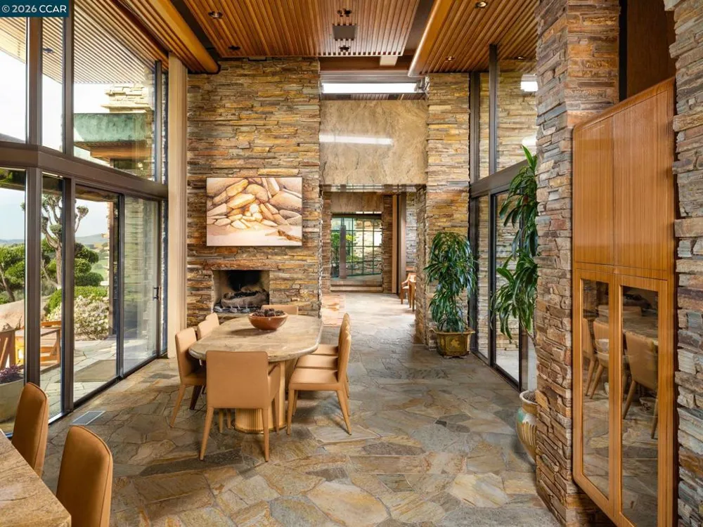 81 Eagle Ridge Place Danville, CA 94506