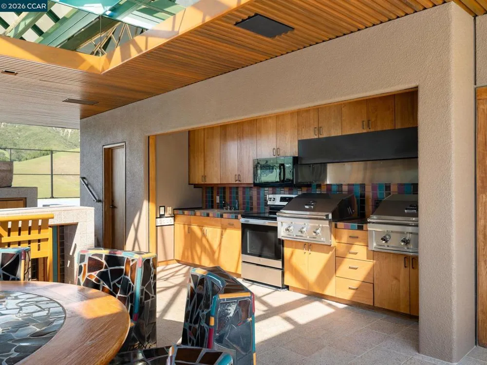 81 Eagle Ridge Place Danville, CA 94506