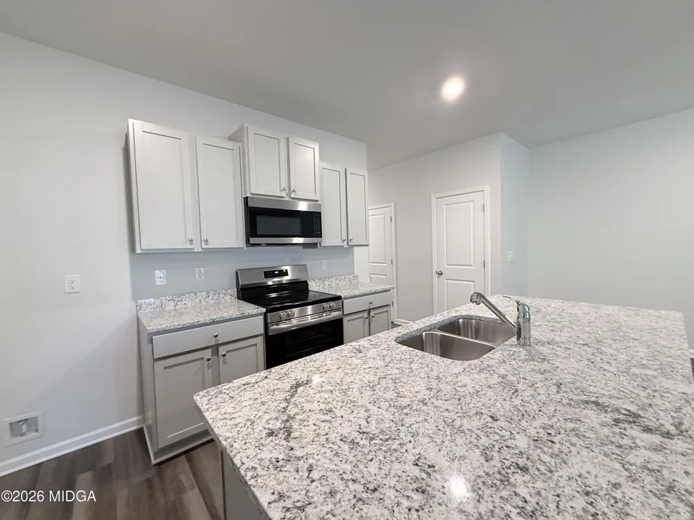 460 Oakwood Drive NW Milledgeville, GA 31061