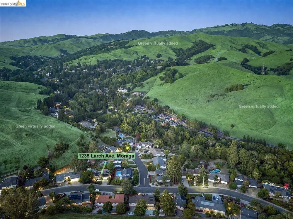 1235 Larch Ave Moraga, CA 94556
