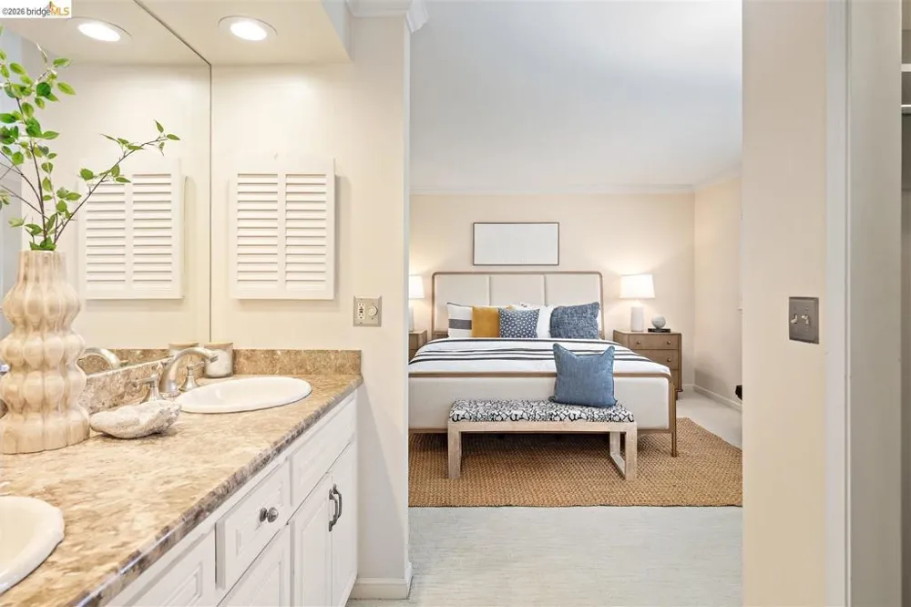 1235 Larch Ave Moraga, CA 94556
