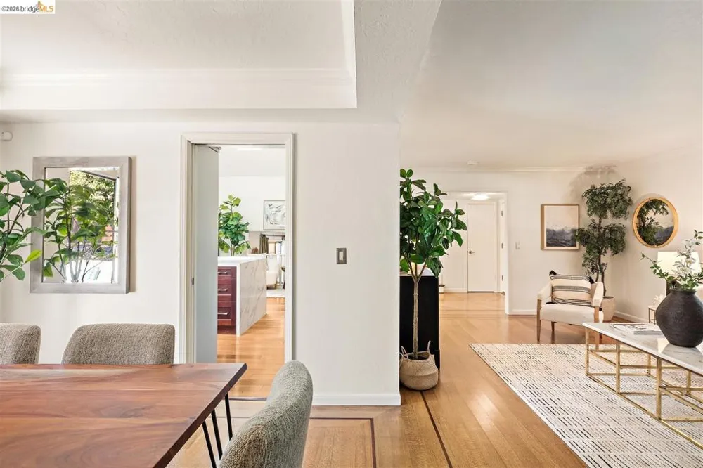 1235 Larch Ave Moraga, CA 94556