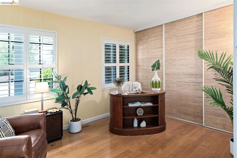 1235 Larch Ave Moraga, CA 94556