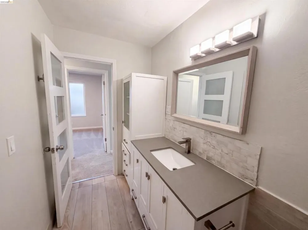 112 Aster Ct Hercules, CA 94547