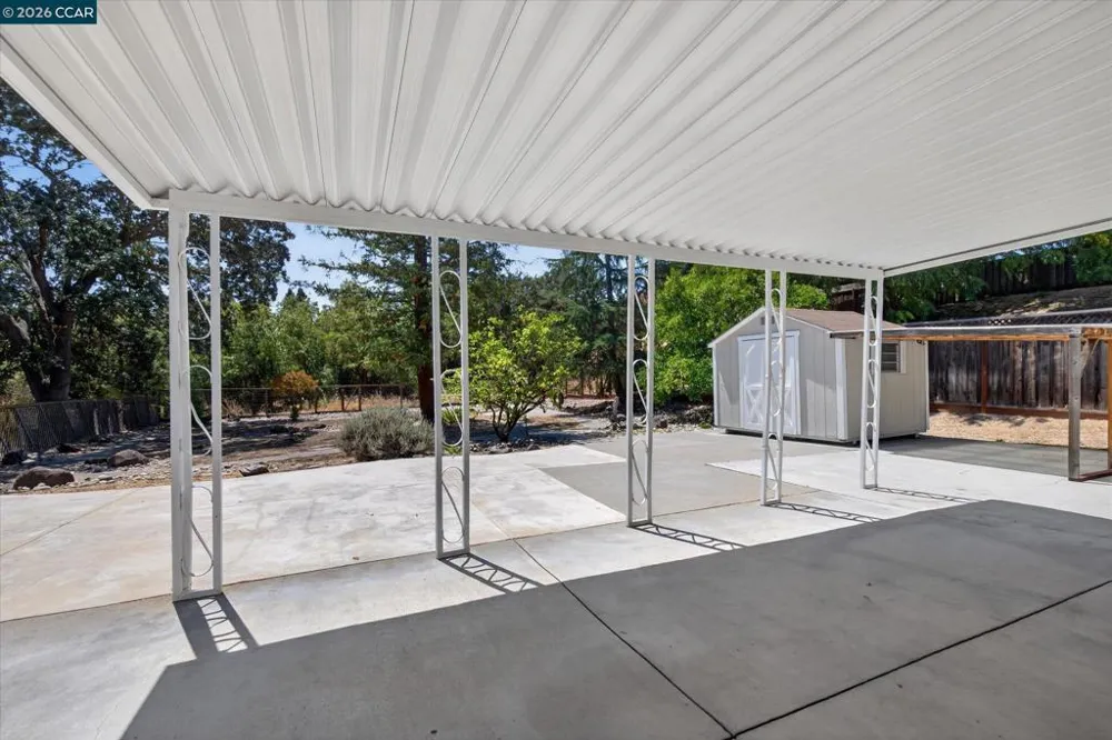 12 Morello Heights Dr Martinez, CA 94553