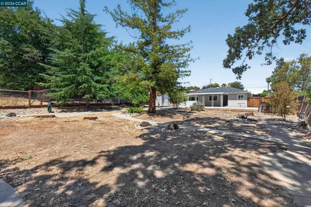 12 Morello Heights Dr Martinez, CA 94553