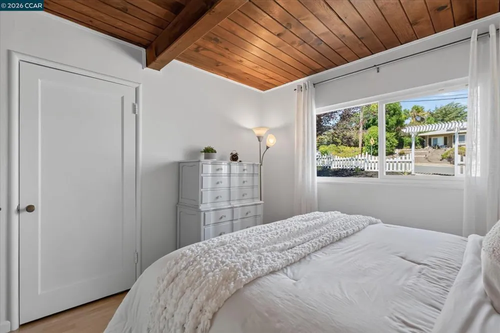 12 Morello Heights Dr Martinez, CA 94553
