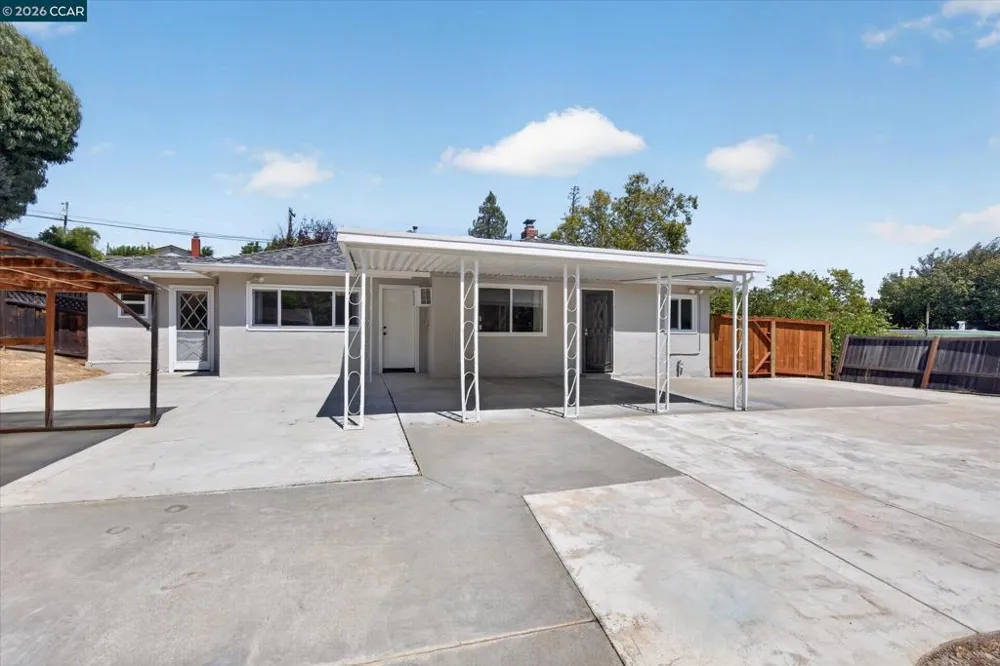 12 Morello Heights Dr Martinez, CA 94553