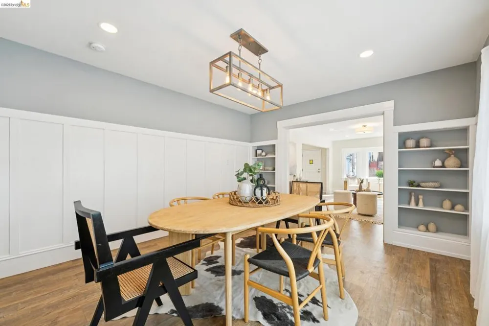 2726 Wallace St Berkeley, CA 94702