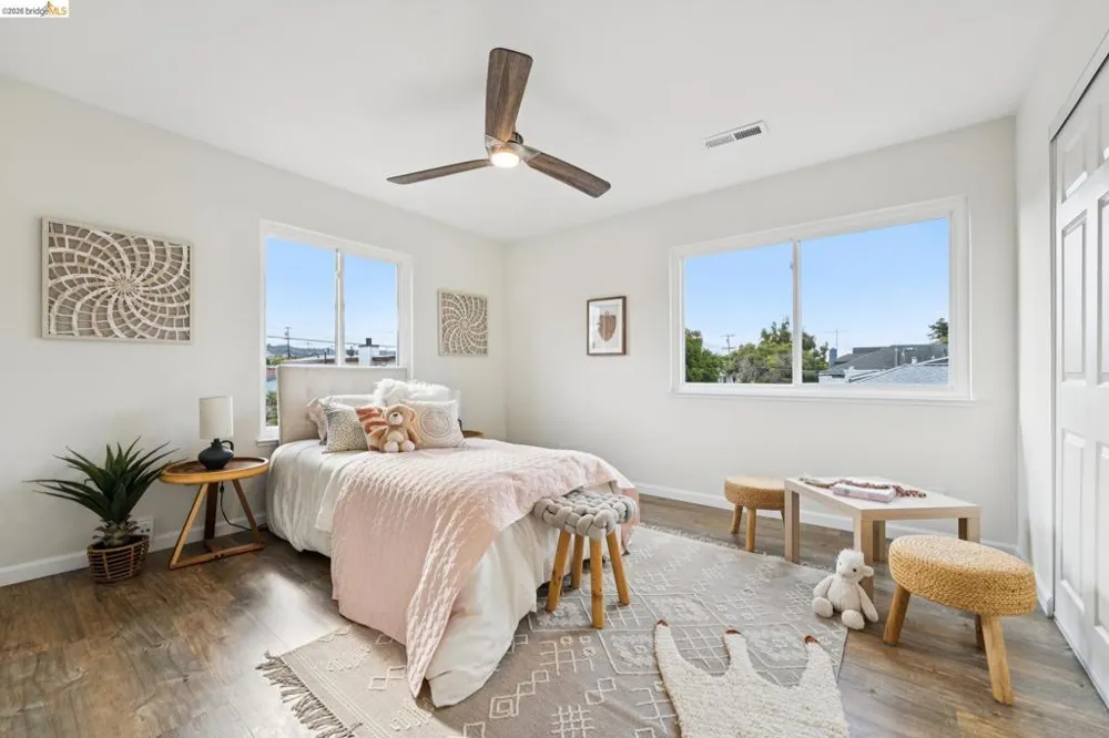 2726 Wallace St Berkeley, CA 94702
