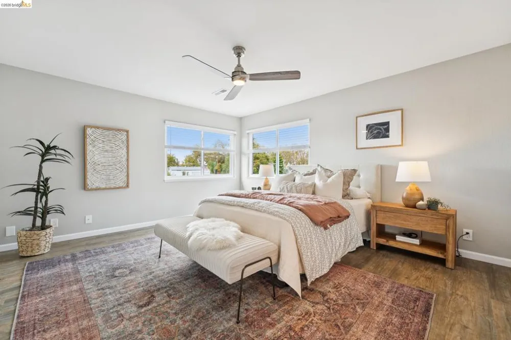 2726 Wallace St Berkeley, CA 94702