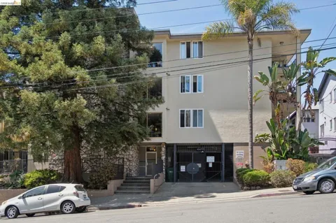 85 Vernon St #312