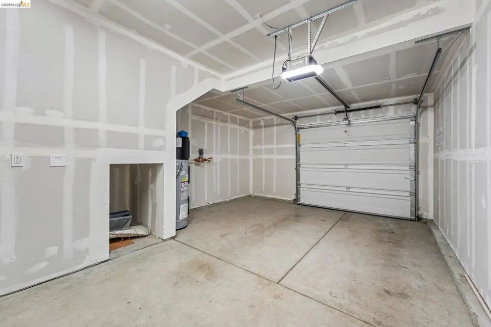 453 Sentinel Dr Alameda, CA 94501