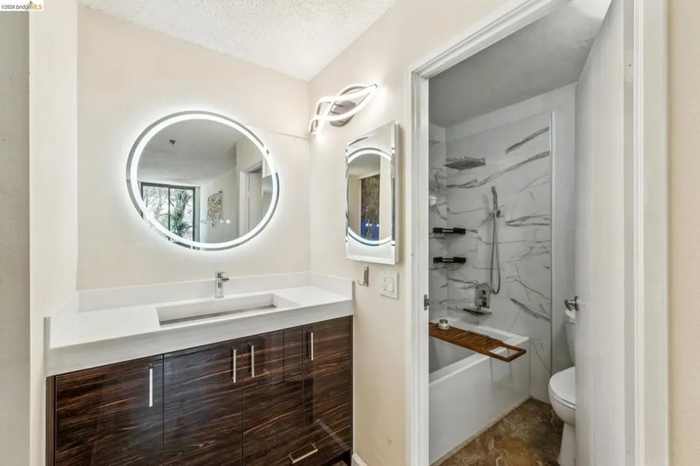 555 Pierce St #1125 Albany, CA 94706