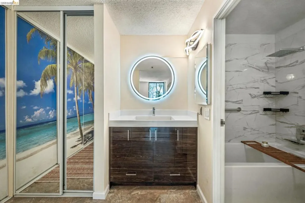 555 Pierce St #1125 Albany, CA 94706