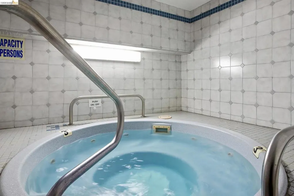 555 Pierce St #1125 Albany, CA 94706