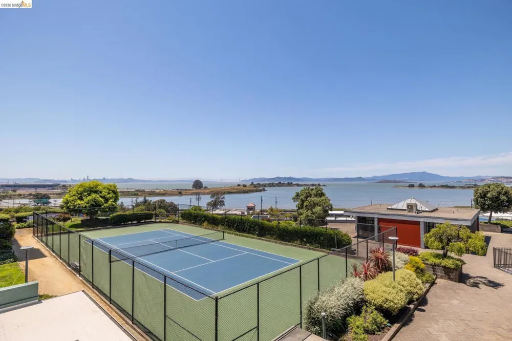 555 Pierce St #1125 Albany, CA 94706