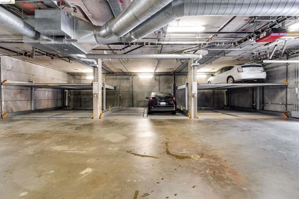 2628 Telegraph Ave #303 Berkeley, CA 94704
