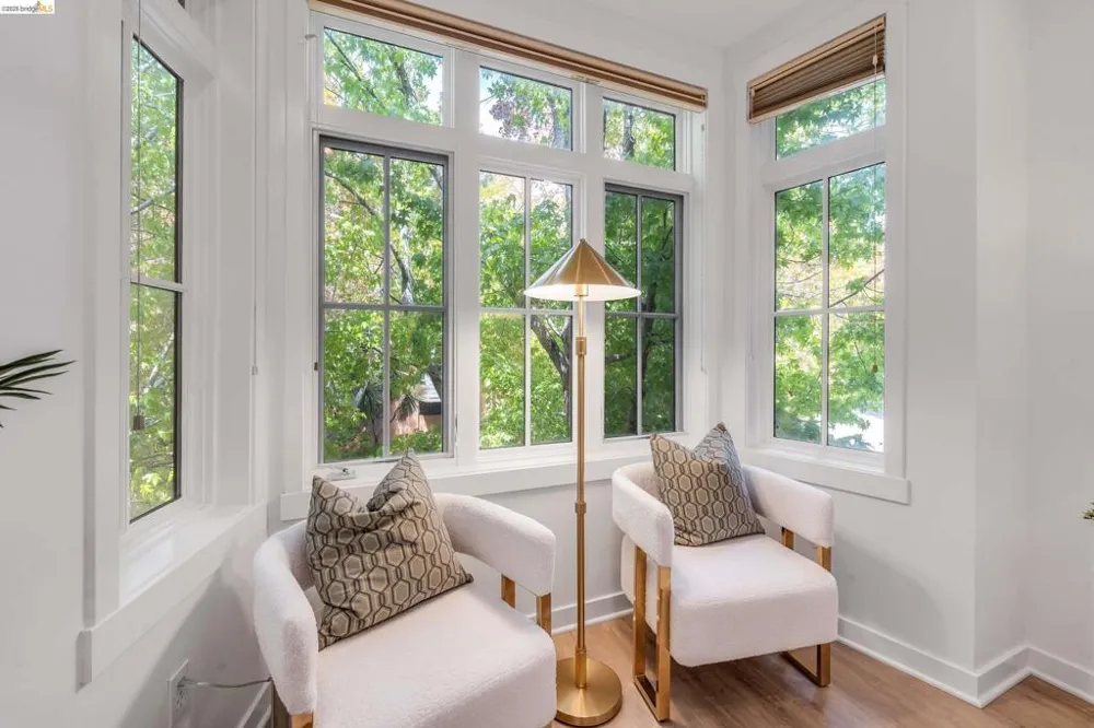 2628 Telegraph Ave #303 Berkeley, CA 94704