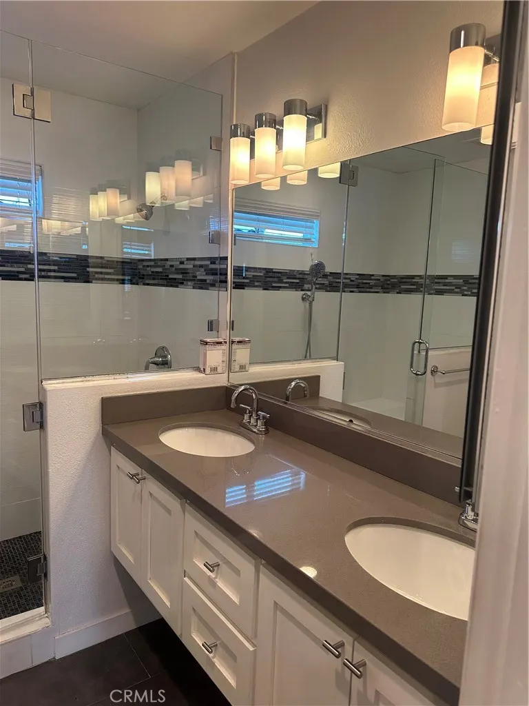 8801 Cattaraugus Los Angeles, CA 90034