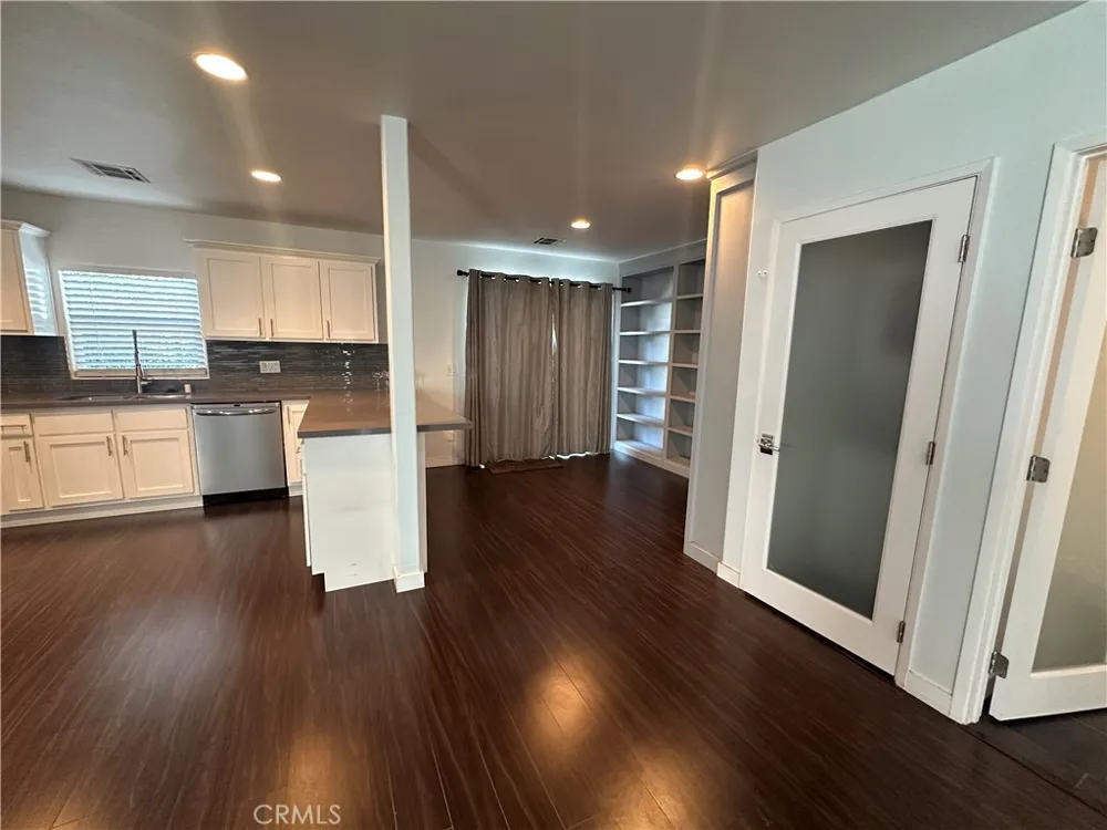 8801 Cattaraugus Los Angeles, CA 90034
