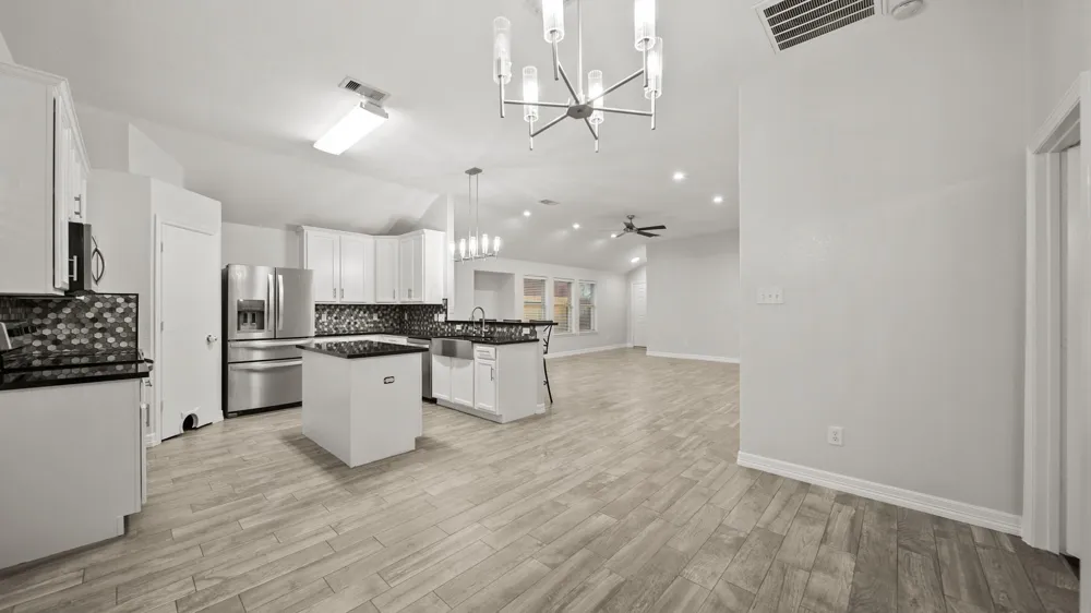 15218 Arnold Cove, TX 77523