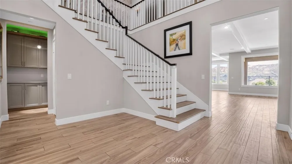 18601 Juniper Springs Canyon Country, CA 91387