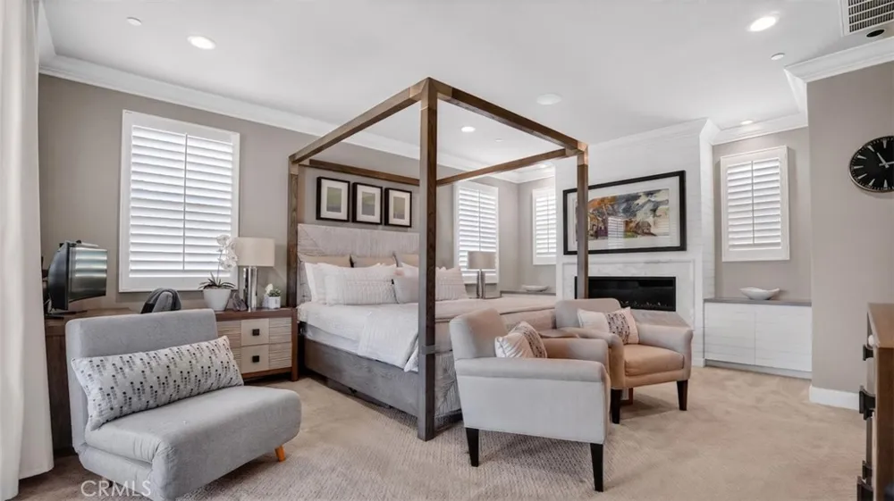 18601 Juniper Springs Canyon Country, CA 91387