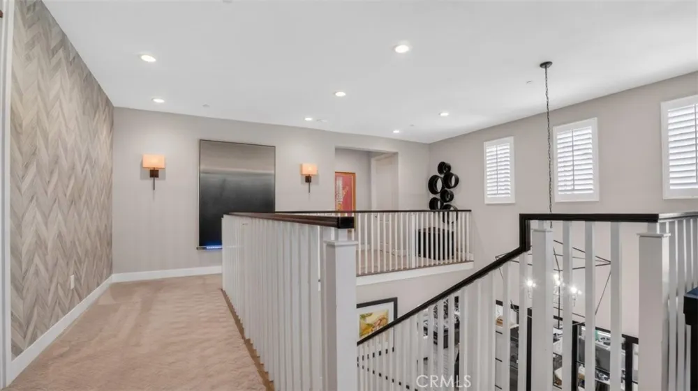 18601 Juniper Springs Canyon Country, CA 91387