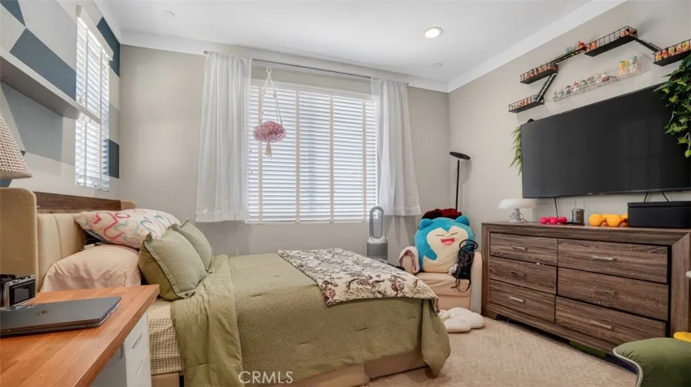 18601 Juniper Springs Canyon Country, CA 91387