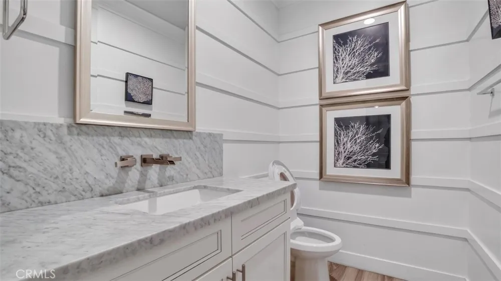 18601 Juniper Springs Canyon Country, CA 91387