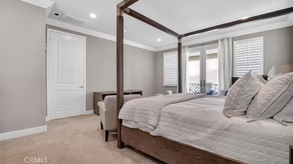 18601 Juniper Springs Canyon Country, CA 91387