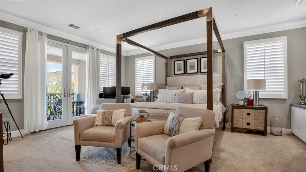 18601 Juniper Springs Canyon Country, CA 91387