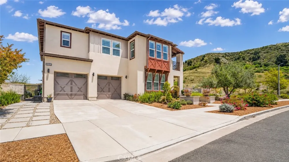 18601 Juniper Springs Canyon Country, CA 91387