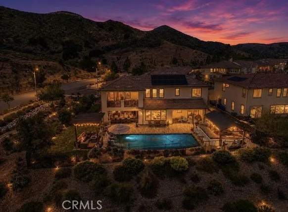 18601 Juniper Springs Canyon Country, CA 91387